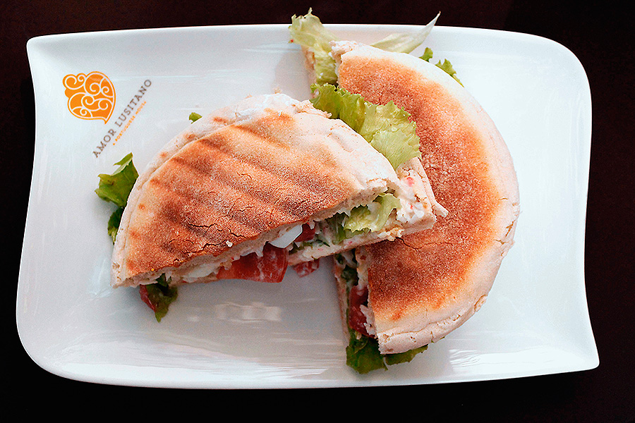 Bolo do Caco